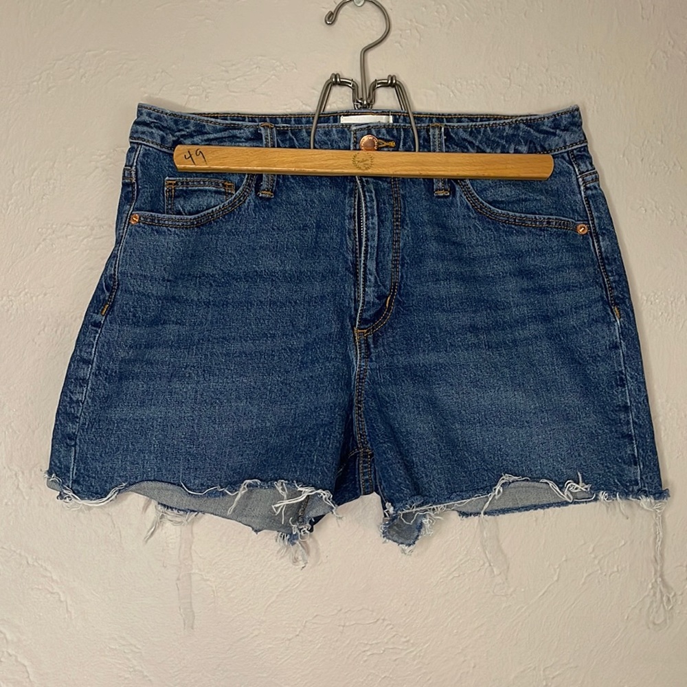 Universal Thread Vintage Midi Denim Shorts